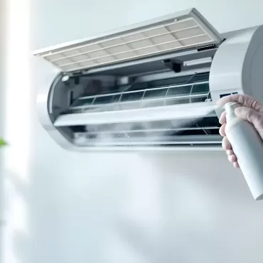 Jak odgrzybić i zdezynfekować klimatyzację?